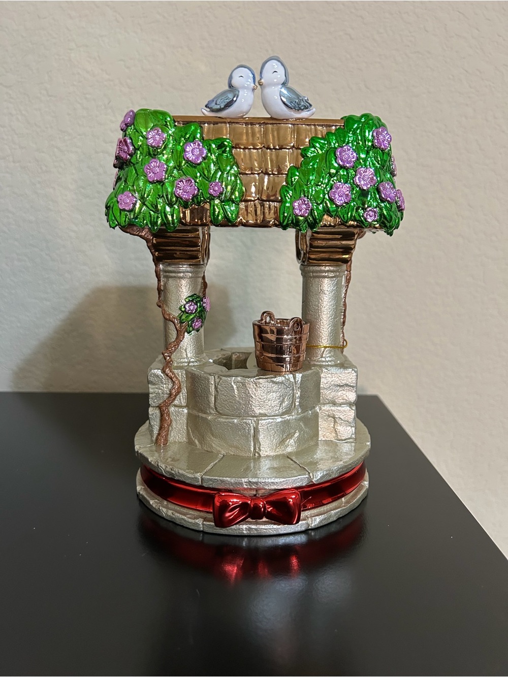 Bath & Body Works x Disney Snow White Wishing Well 3-Wick Candle Holder